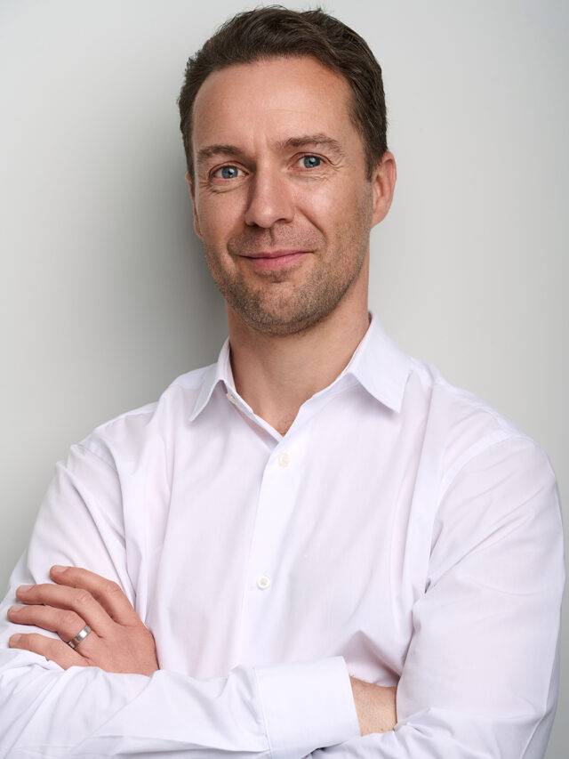 Matt Westney headshot